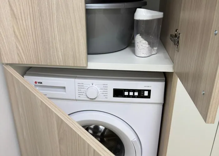 Apartment Luris Himarë